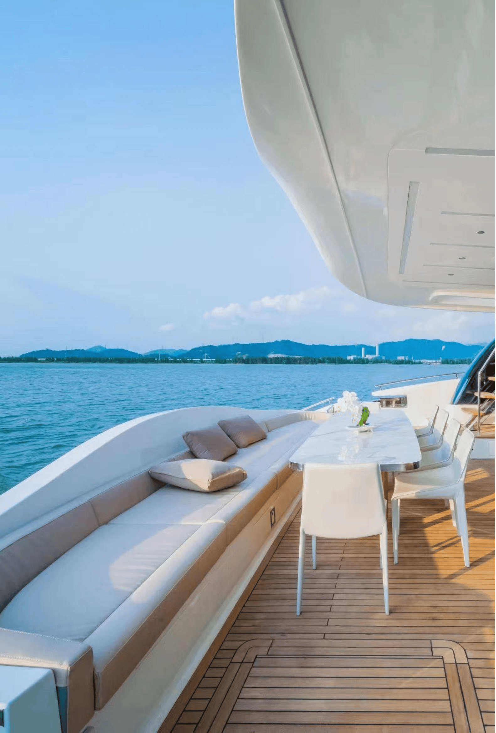 bc 74 interior image 1